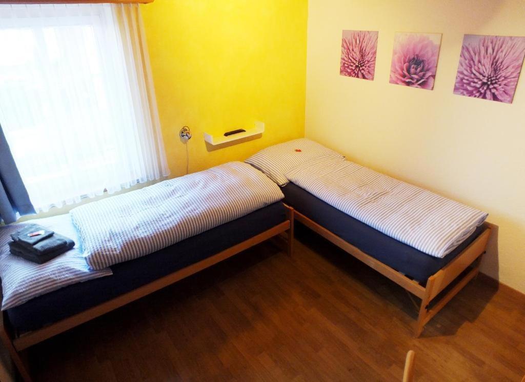 Hotel Adler Garni Bauma Exteriör bild
