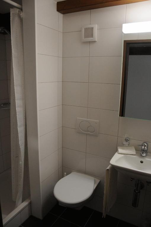 Hotel Adler Garni Bauma Rum bild